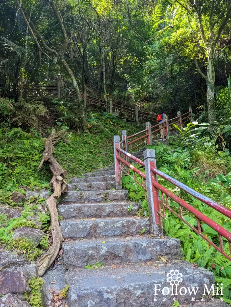 五峰旗瀑布,宜蘭景點,礁溪鄉