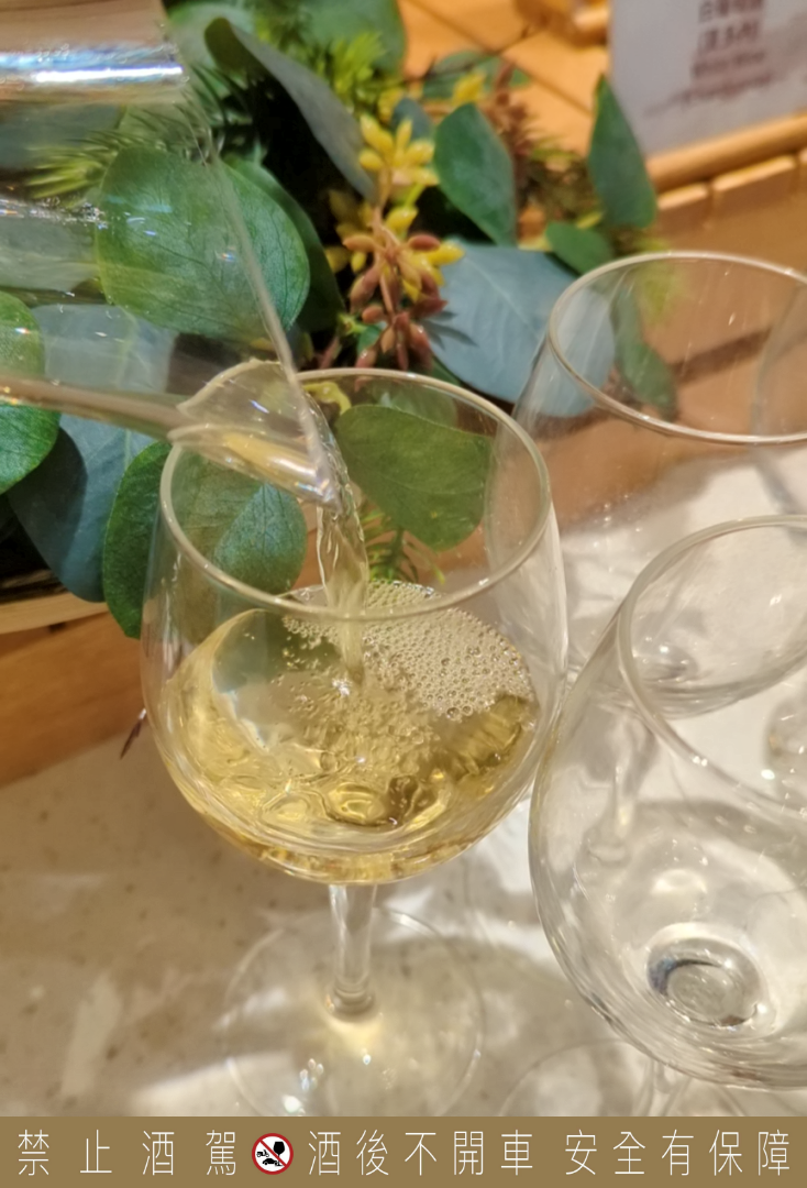 JOHO HOTEL,捷運美麗島站,高雄住宿,高雄車站